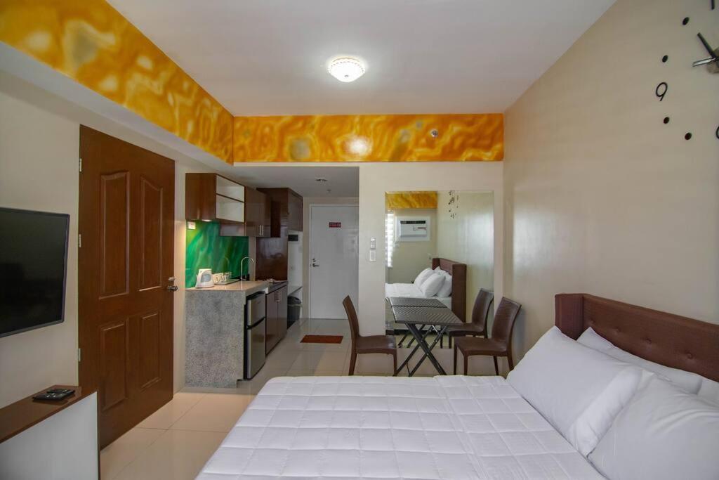 Апартаменти 1822 Deluxe Twin - Migas Haven At Sunvida Tower Cebu Екстер'єр фото